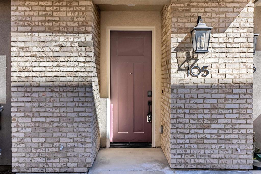 1227 Sunrise Vw. 105