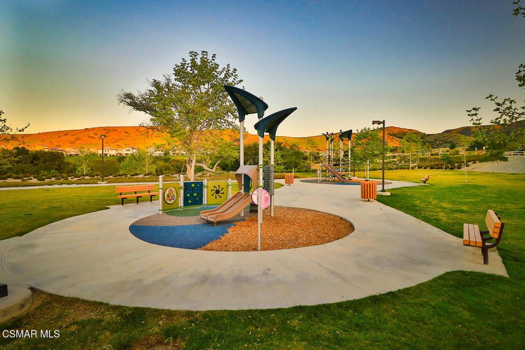 Photo of 459 White Bark Lane, Simi Valley, CA 93065 (MLS # 225005074)