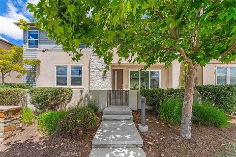 Photo of 352 Chorus, Irvine, CA 92618 (MLS # OC26112223)