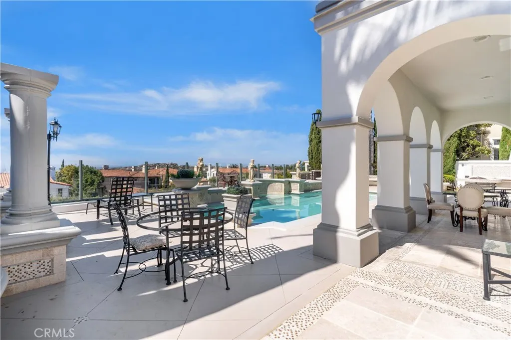 Newport Coast, California 92657, United States, 6 Bedrooms Bedrooms, ,6 BathroomsBathrooms,Residential,Active,172503