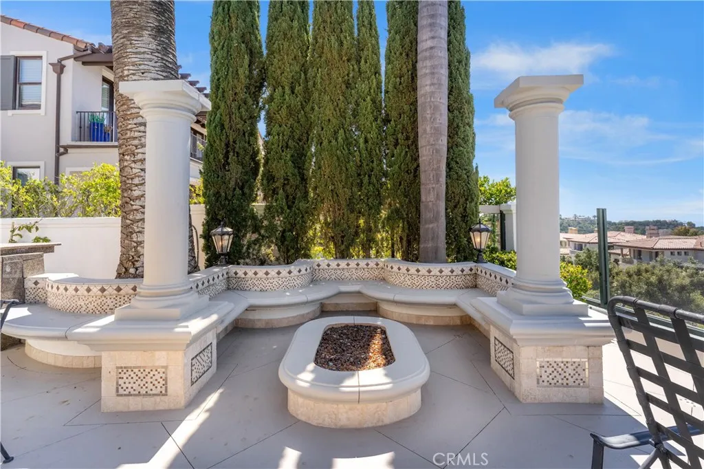 Newport Coast, California 92657, United States, 6 Bedrooms Bedrooms, ,6 BathroomsBathrooms,Residential,Active,172503