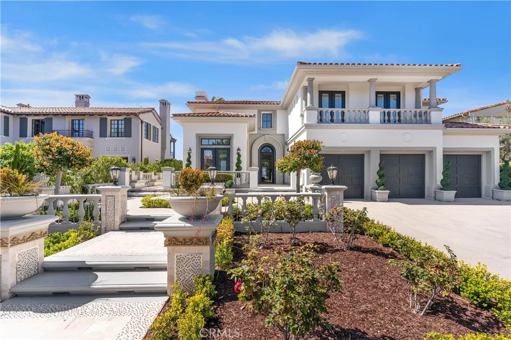 Newport Coast, California 92657, United States, 6 Bedrooms Bedrooms, ,6 BathroomsBathrooms,Residential,Active,172503