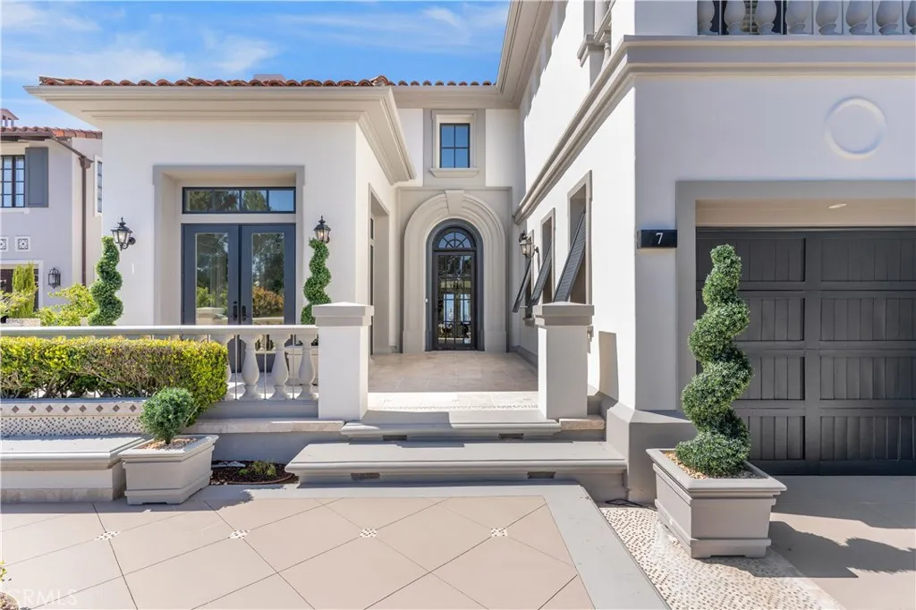 Newport Coast, California 92657, United States, 6 Bedrooms Bedrooms, ,6 BathroomsBathrooms,Residential,Active,172503