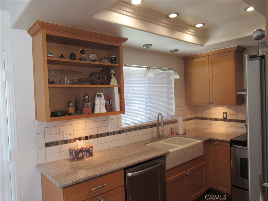 2089 Ronda Granada C