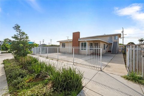 Photo of 11825 S Vermont Ave Ave, Los Angeles, CA 90044 (MLS # PW26028900)