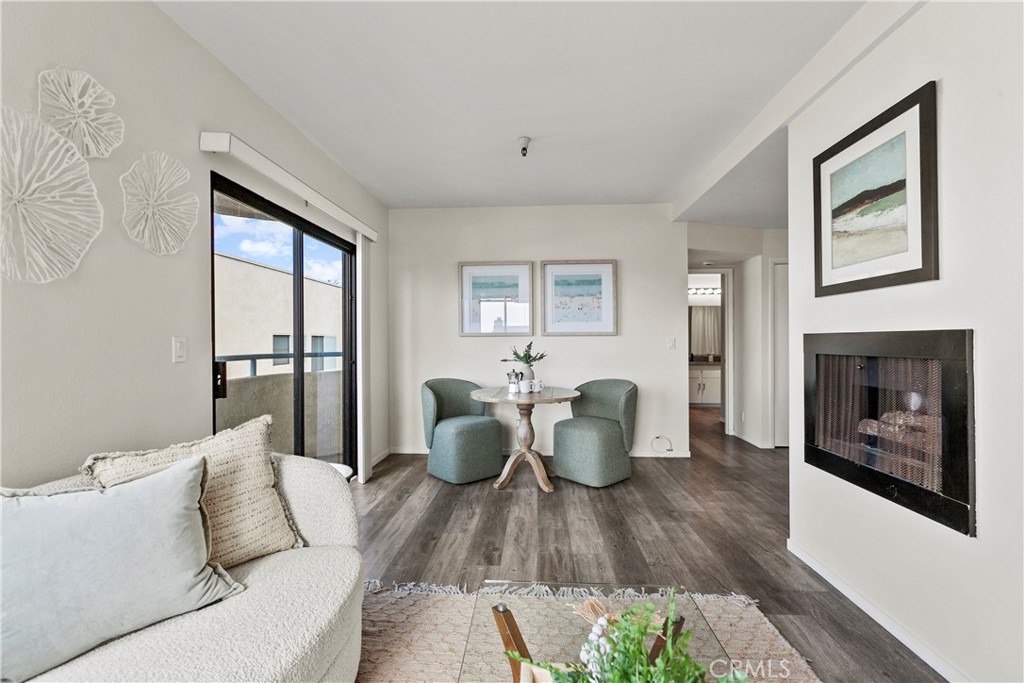 Embarcadero(750) - Residential