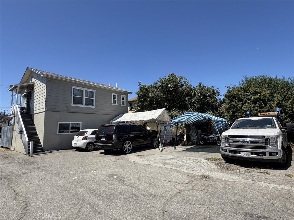 1735 W Washington