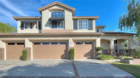 Photo of 13385 Canyon Heights DR, Yucaipa, CA 92399 (MLS # IG26180680)