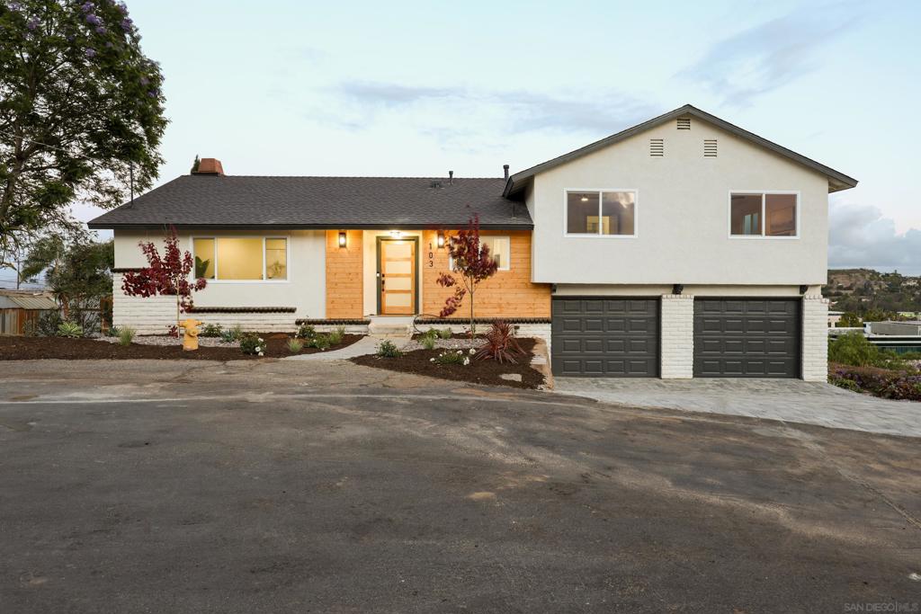 103 Howell Heights DR