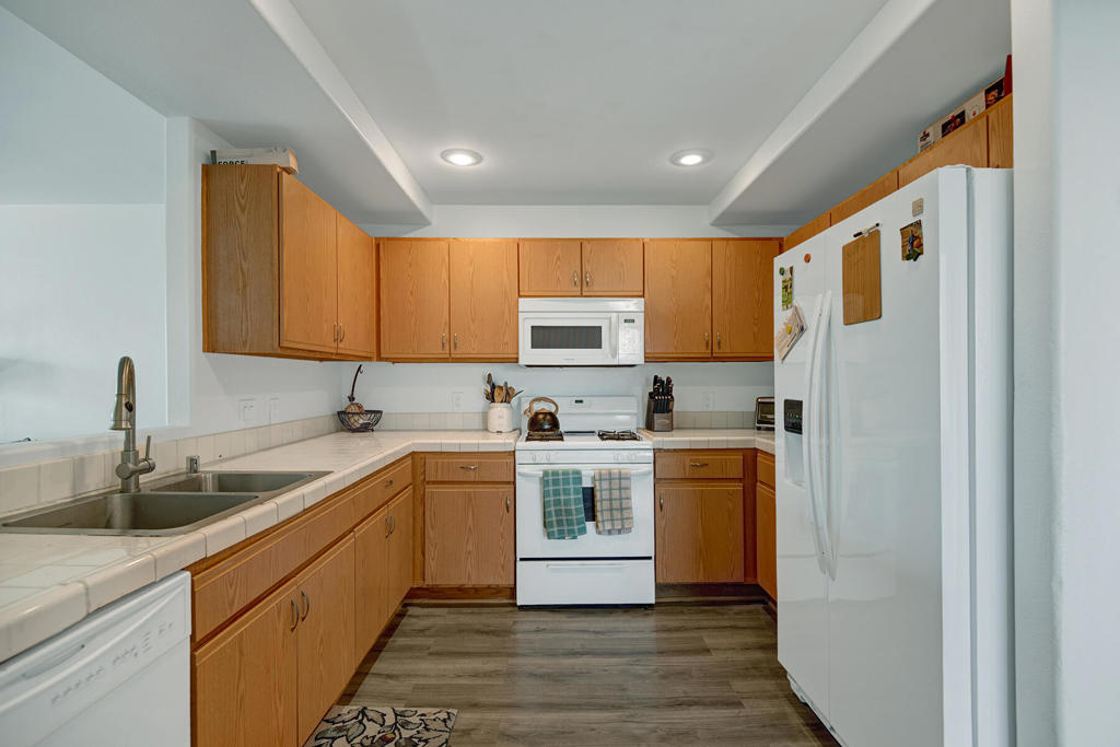 Panorama - Residential Income