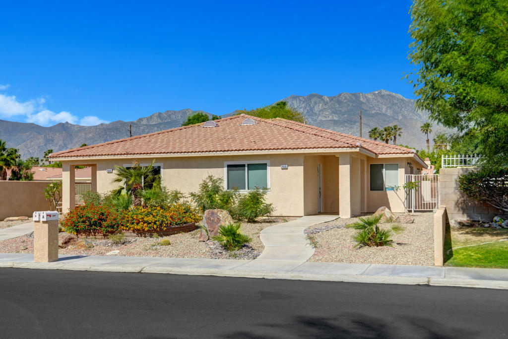 Panorama - Residential Income