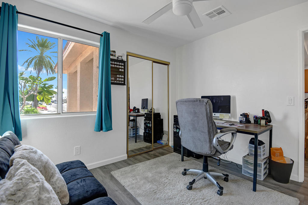 Panorama - Residential Income