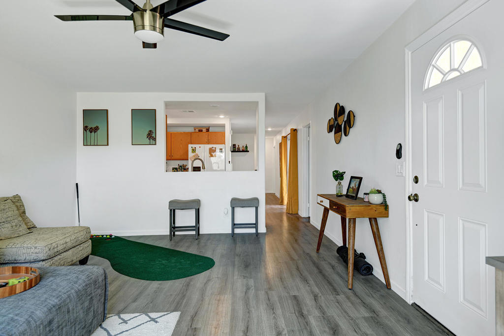 Panorama - Residential Income