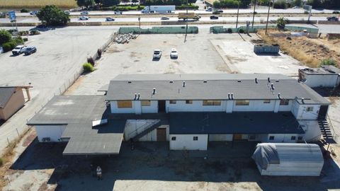 5680 Monterey Road Gilroy CA 95020