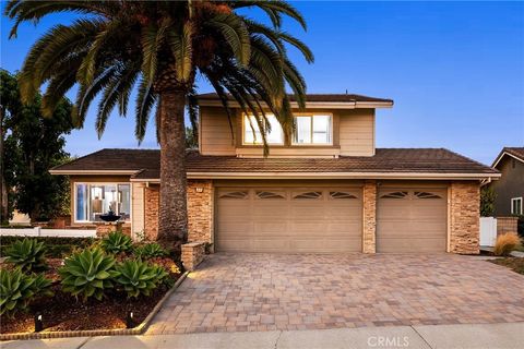 Photo of 522 Calle Cuadra, San Clemente, CA 92673 (MLS # LG25251394)