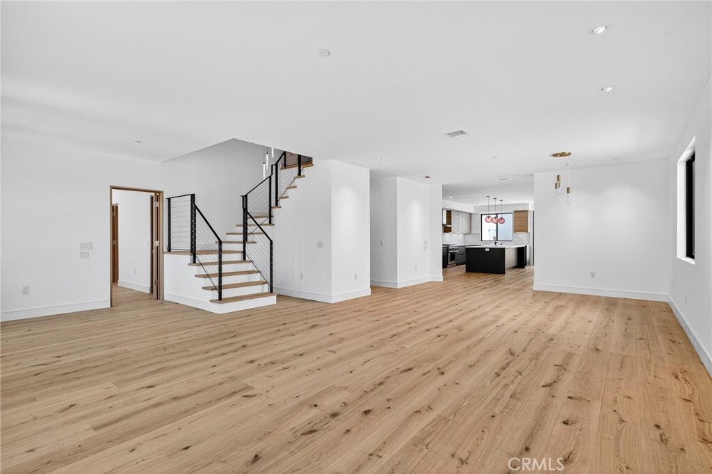 1011 S Prospect Avenue