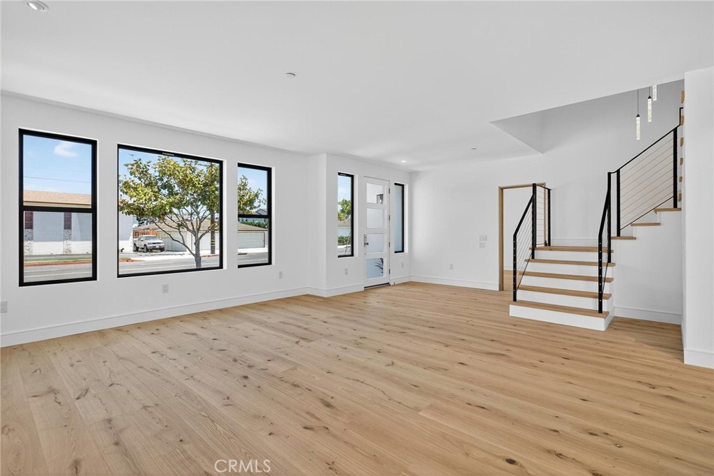 1011 S Prospect Avenue