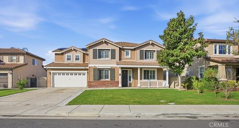 Photo of 6865 Hop Clover Rd, Eastvale, CA 92880 (MLS # SR26024512)