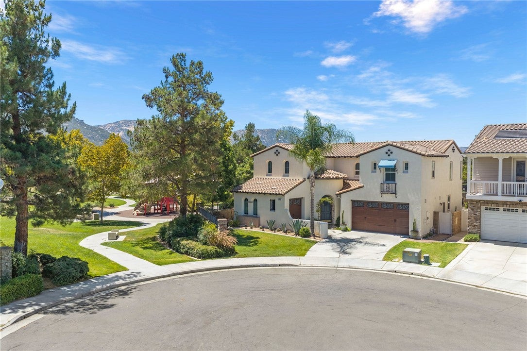 31922 Wildwood Court