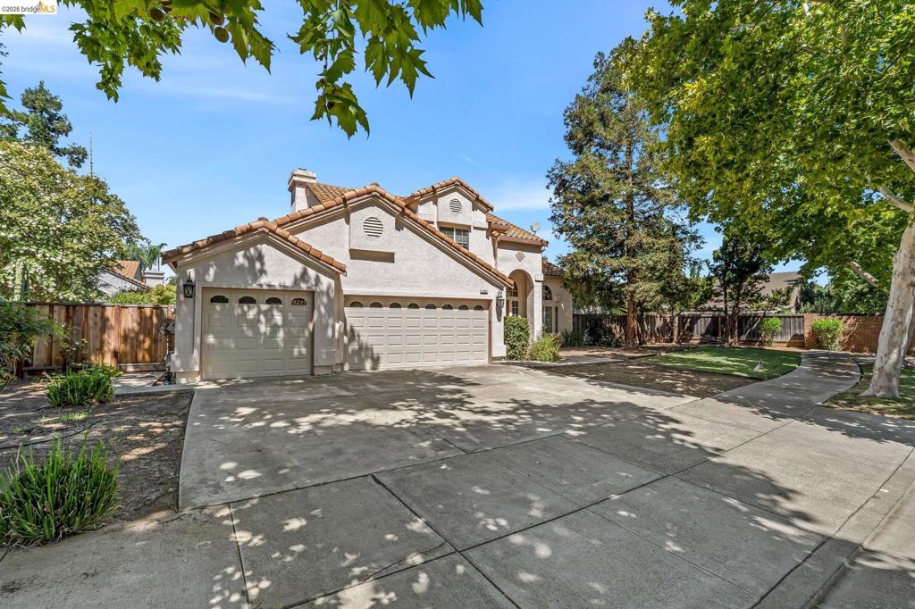1281 Sea Vista Dr