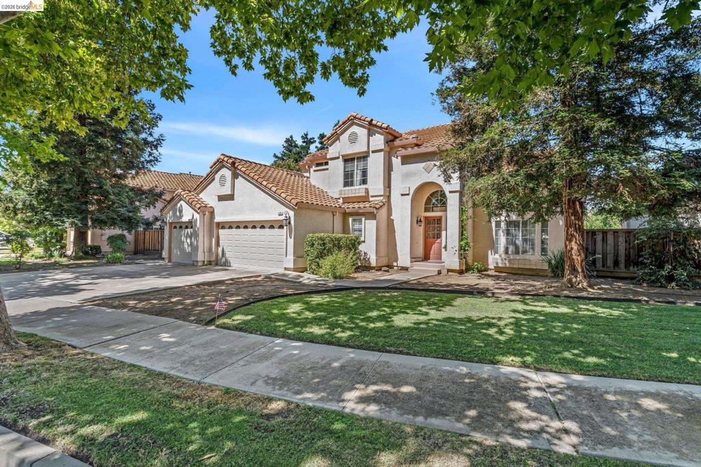 1281 Sea Vista Dr