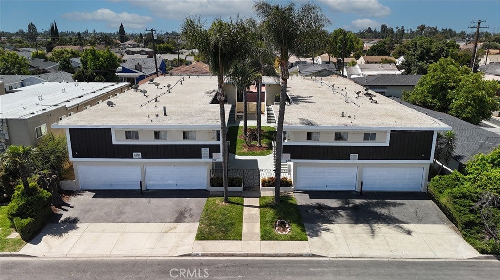 7306 7312 Neo Street