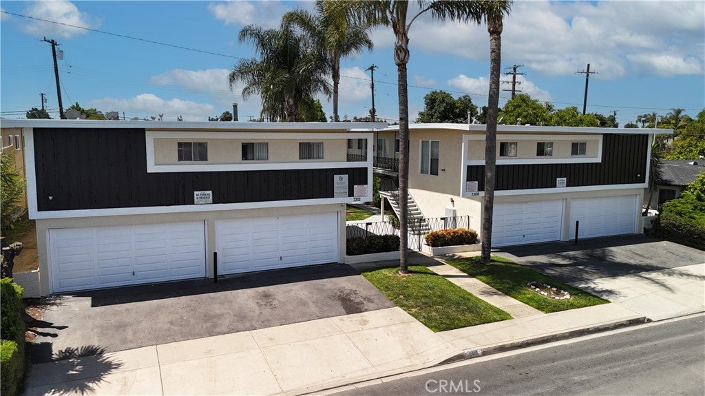 7306 7312 Neo Street
