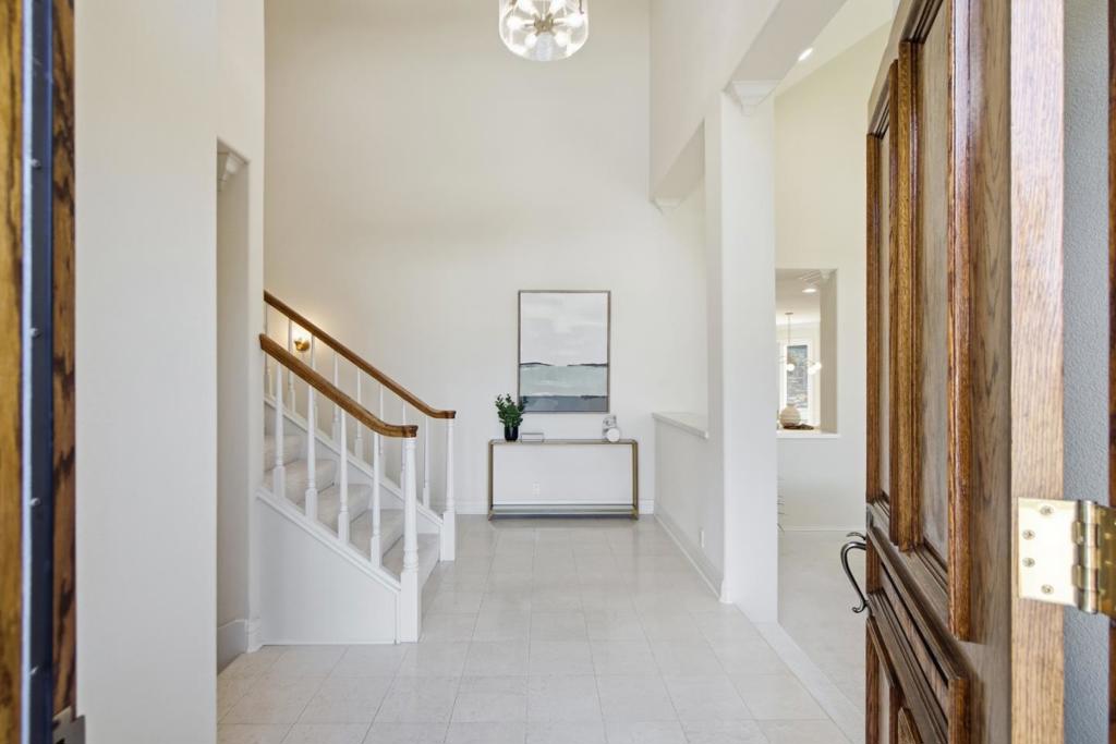 21592 Villa Maria Court