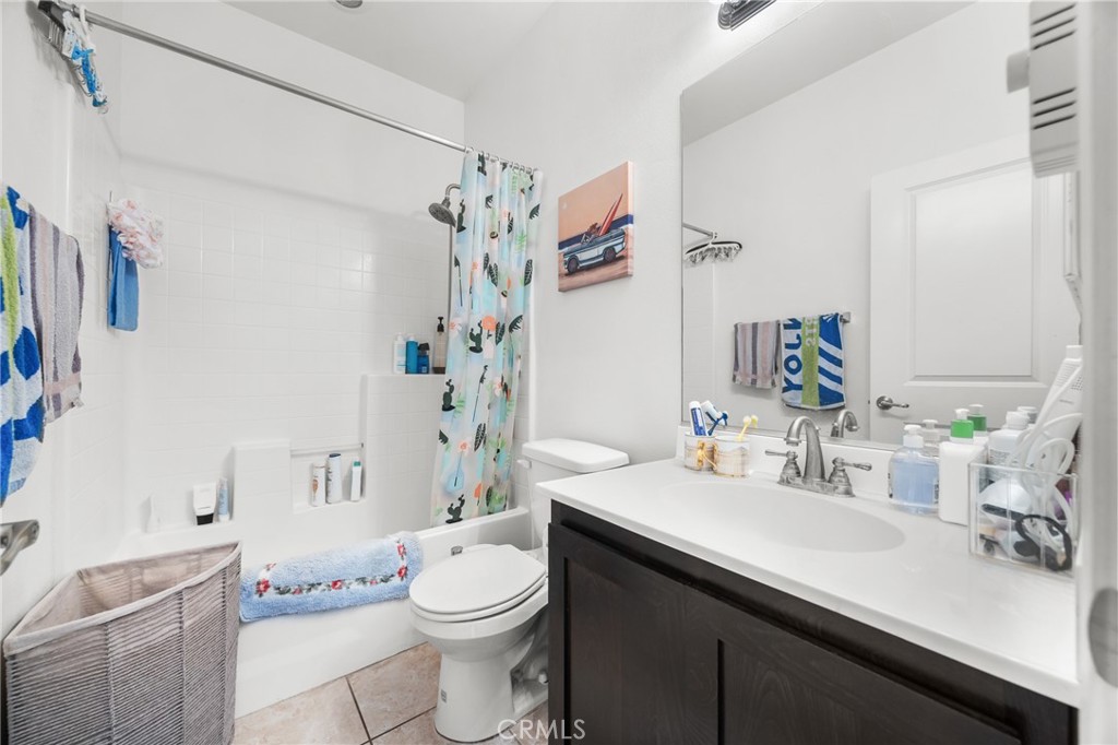 2934 S Via Belamaria