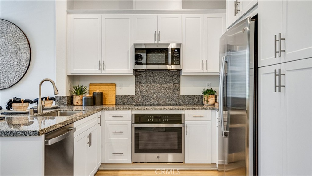 2835 E Schumacher Paseo
