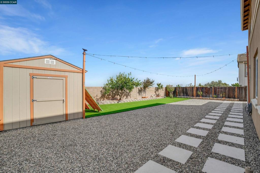 MONTERRA - Residential