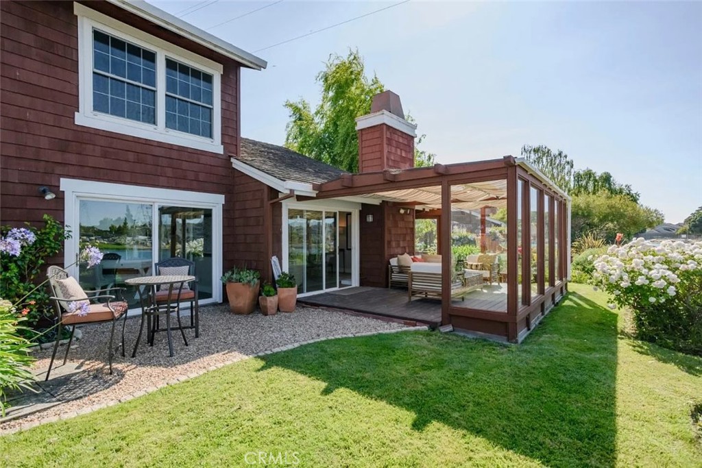 845 Grenada Lane