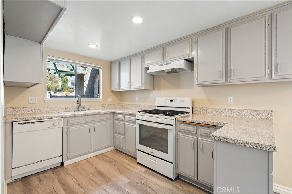 3600 Mountain Avenue 14F