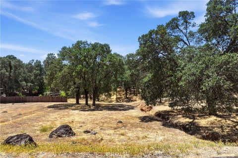 Photo of 19531 Park Ridge Road, Hidden Valley Lake, CA 95467 (MLS # LC26160133)