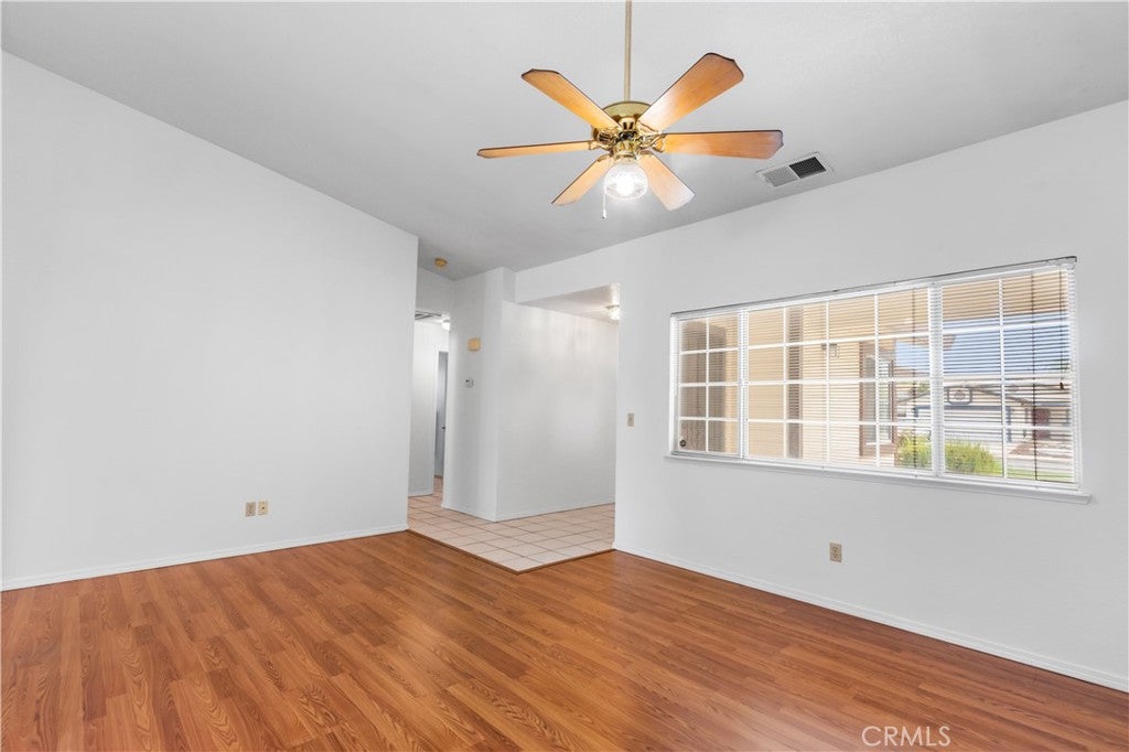 1147 Pelican Court