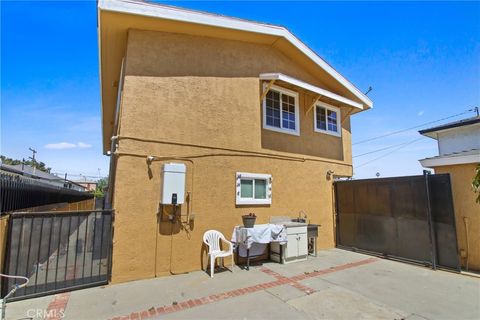 Tiny photo for 3668 W 109th Street, Inglewood, CA 90303 (MLS # DW25085075)