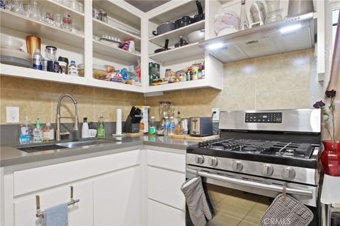 Tiny photo for 3668 W 109th Street, Inglewood, CA 90303 (MLS # DW25085075)