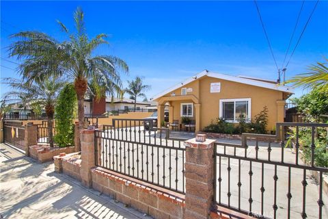 Tiny photo for 3668 W 109th Street, Inglewood, CA 90303 (MLS # DW25085075)