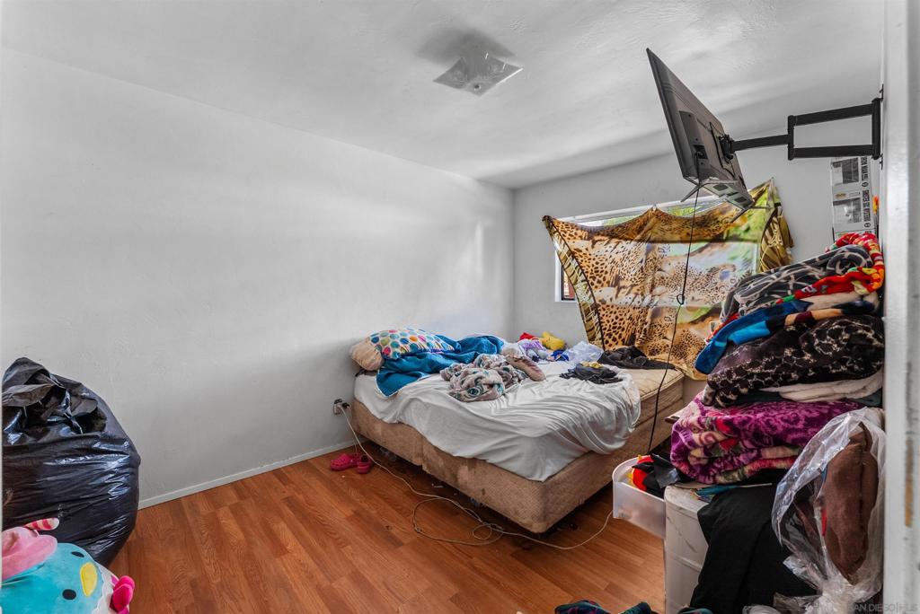 Lemon Grove - Residential Income