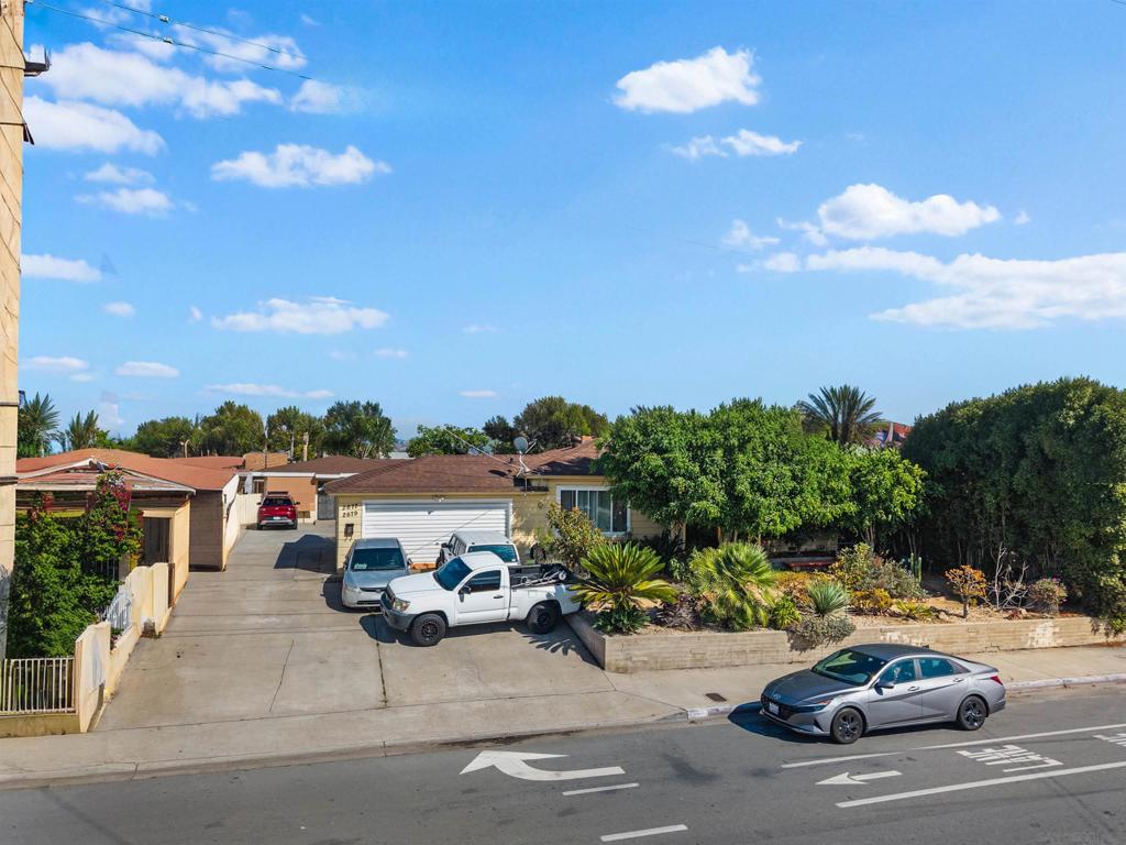 Lemon Grove - Residential Income