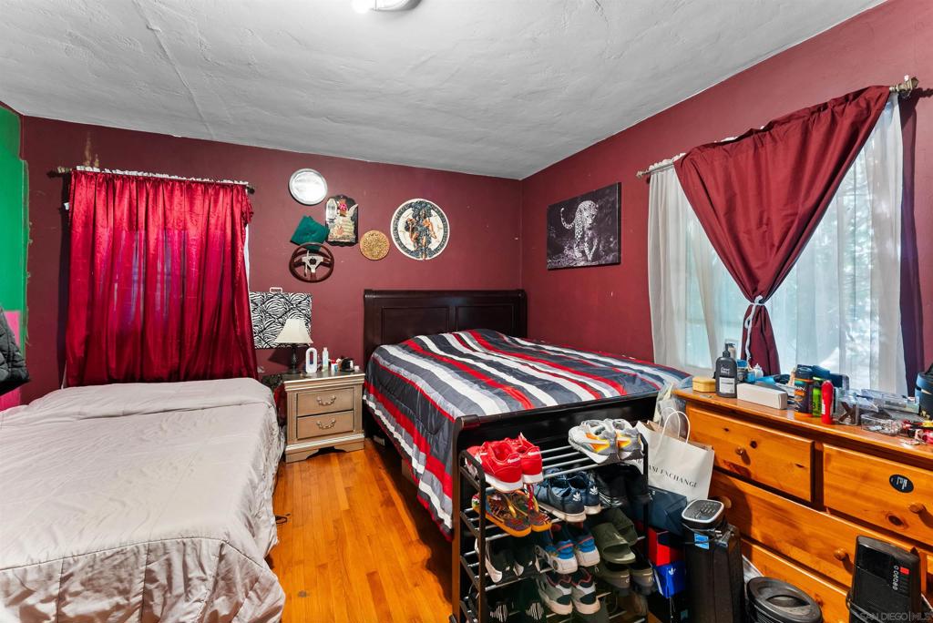 Lemon Grove - Residential Income