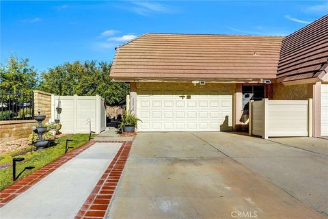 Photo of 22813 Rio Clara Dr, Valencia, CA 91354 (MLS # BB25269664)