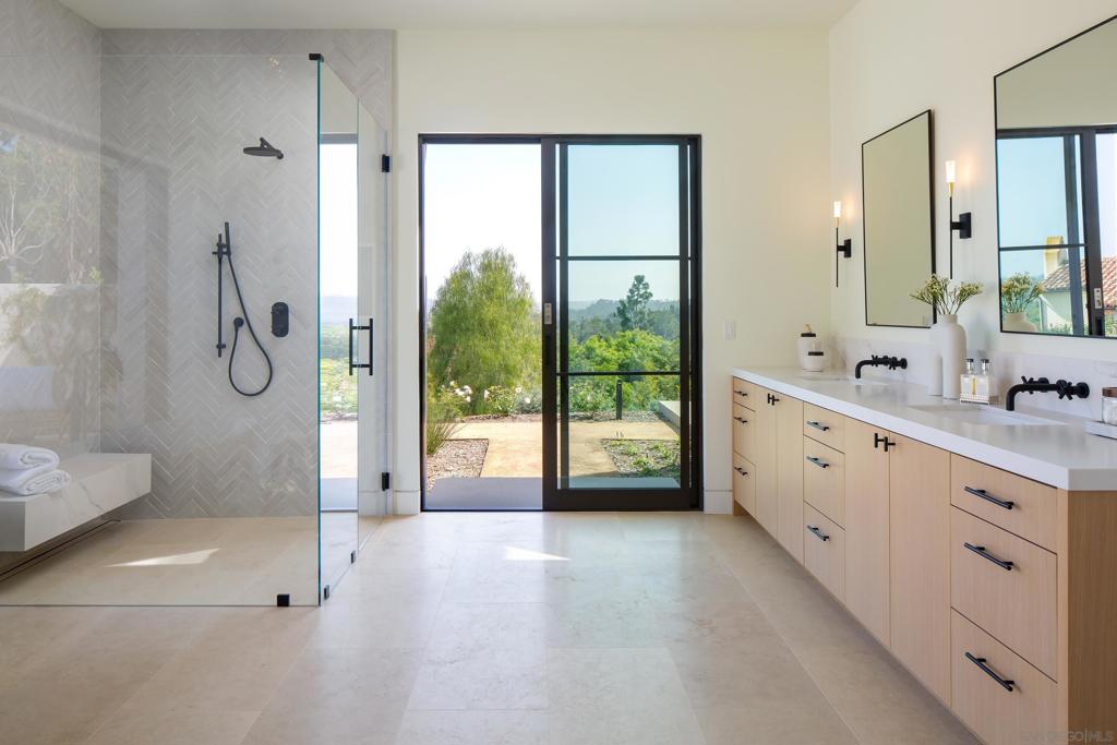 Rancho Santa Fe - Residential