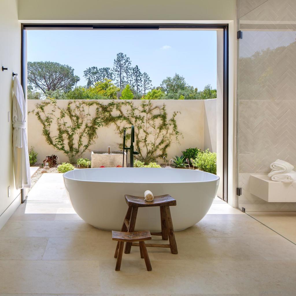 Rancho Santa Fe - Residential