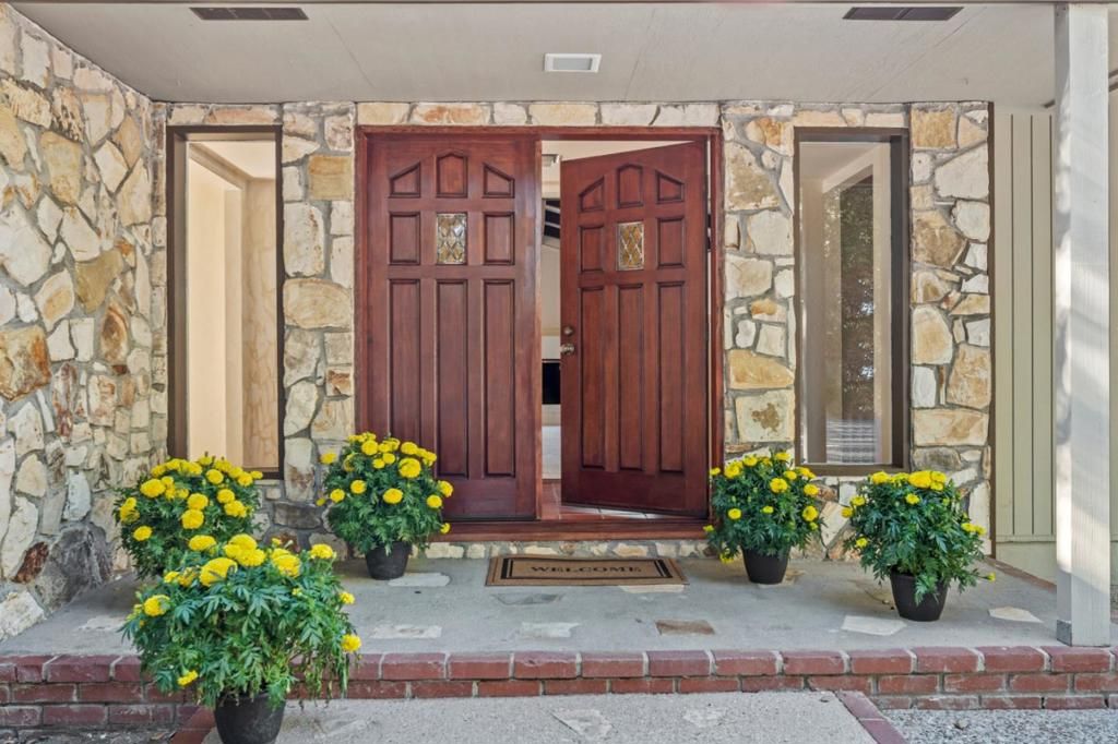 Photo of 59 Boronda Road Rd, Carmel Valley, CA 93924 (MLS # ML82024673)