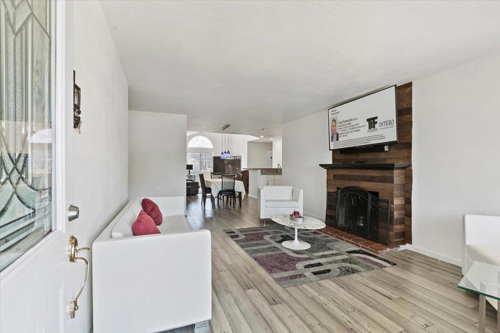 519 Longwood Court
