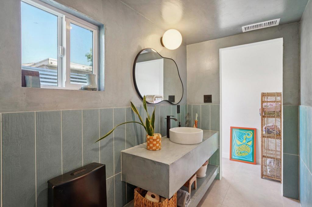 Demuth Park - Residential