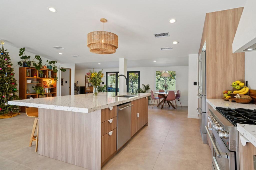 Demuth Park - Residential