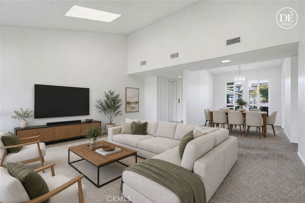 3615 Vista Bella
