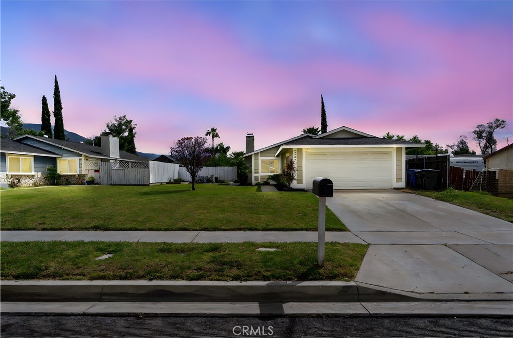 4259 N 4th